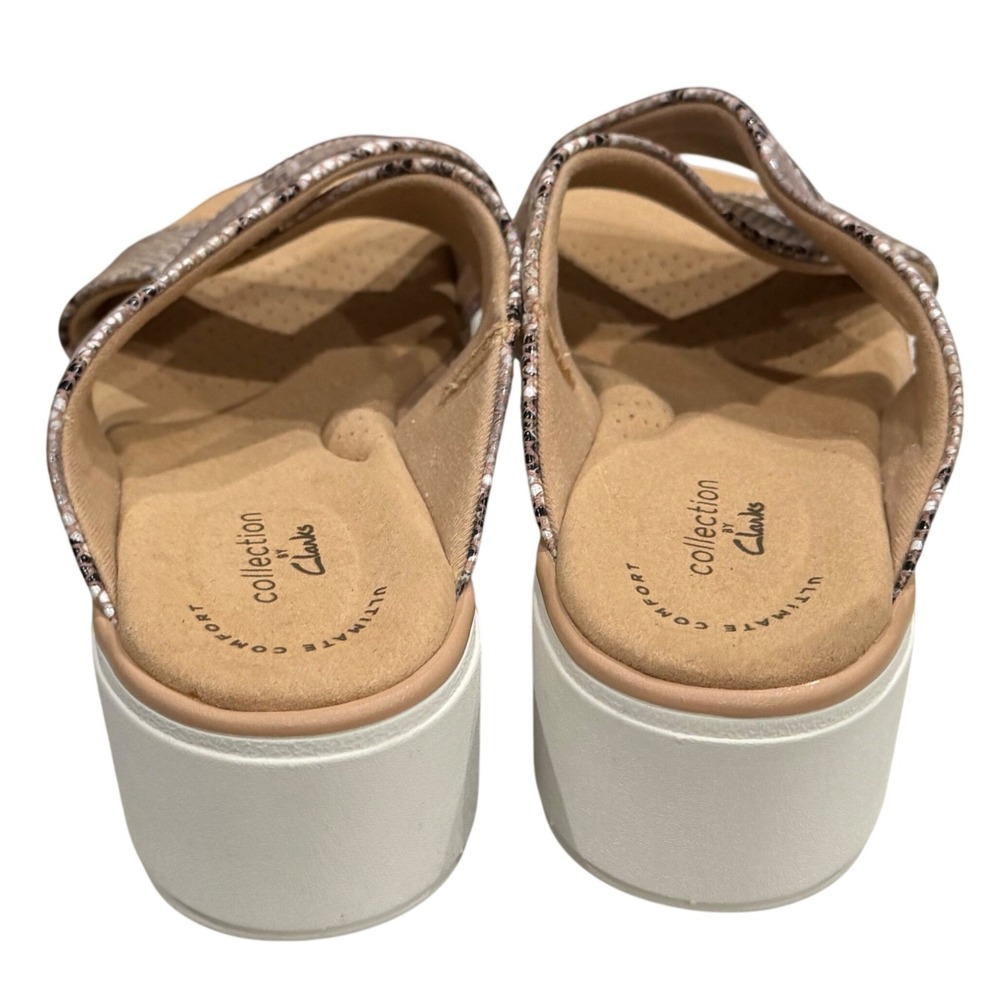 Clarks‎ Collection Jillian Gem Wedge Sandal Womens 6.5 Tan Snakeskin Comfort - Picture 9 of 14